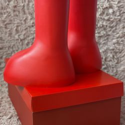 HALLOWEEN ASTRO RED BOOT