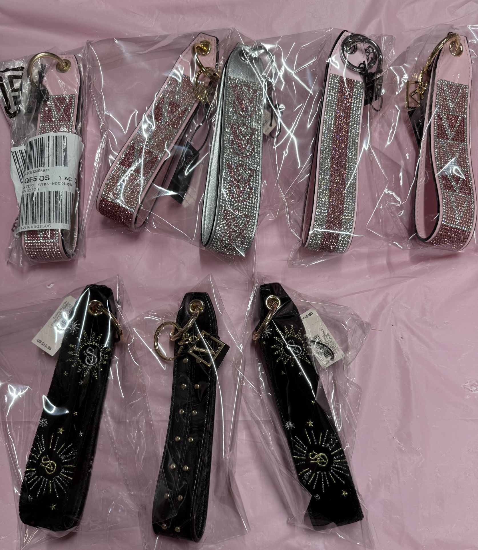 Victoria Secret Keychain —- CASH ONLY—-