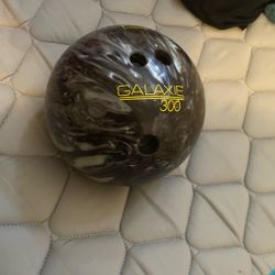 Galaxie 300 Bowling Ball