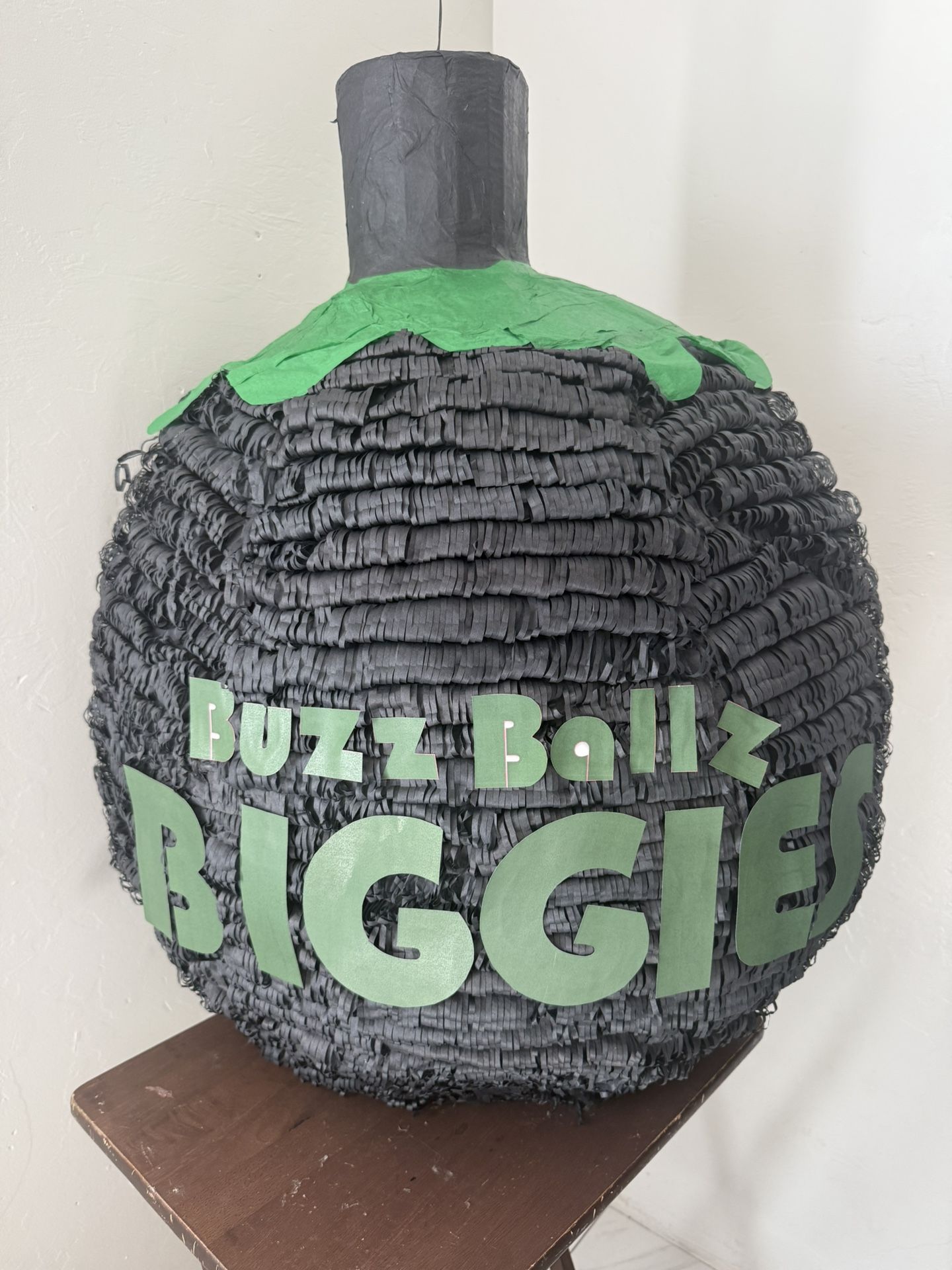 Buzzballz Potion Pinata