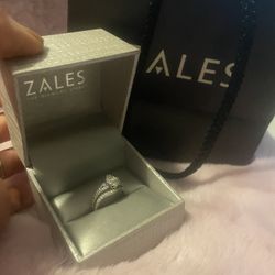 Engagment Set 1 Karat Diamonds  Set