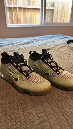 Nike Air VaporMax Flyknit Sneakers