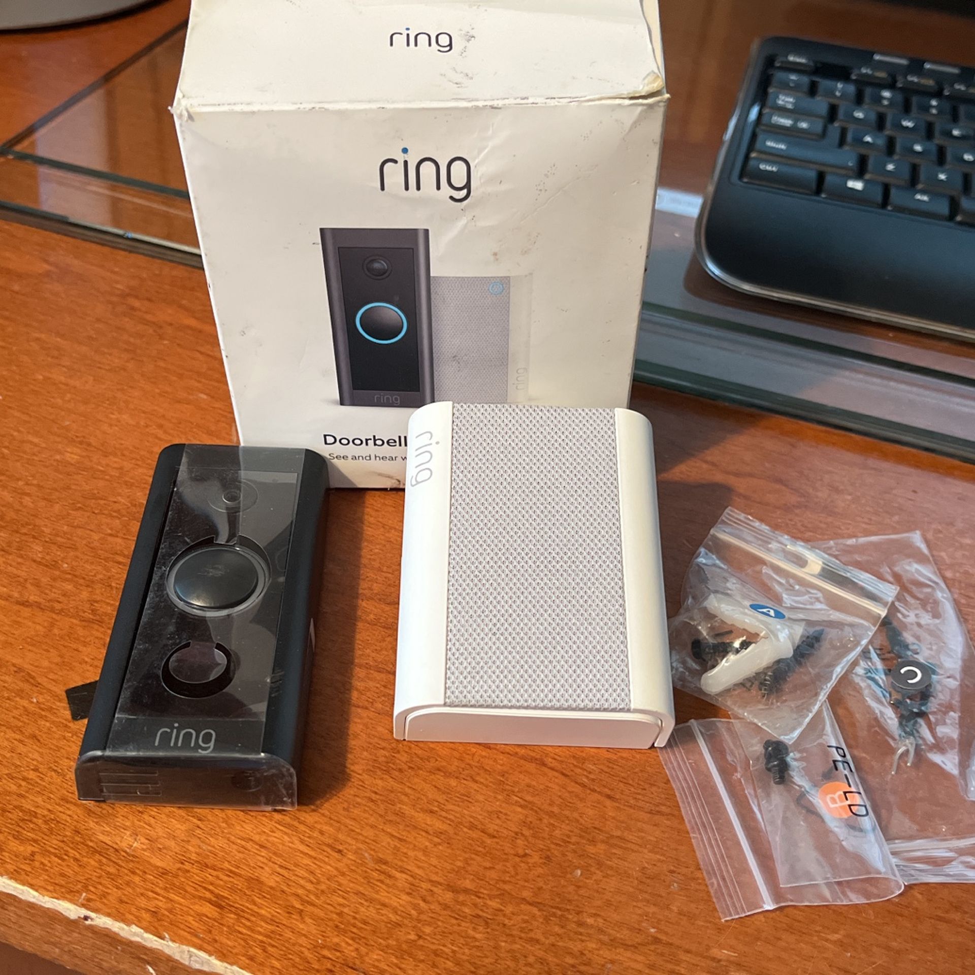 Ring Wired Video Doorbell -5AT3T5 & Chime-5F67E9 Bundle