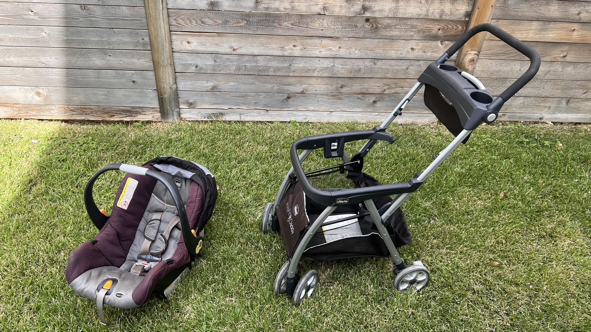 Chicco Caddy Car Seat, Base, And Stroller Frame