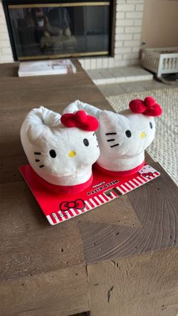 Hello Kitty Slippers