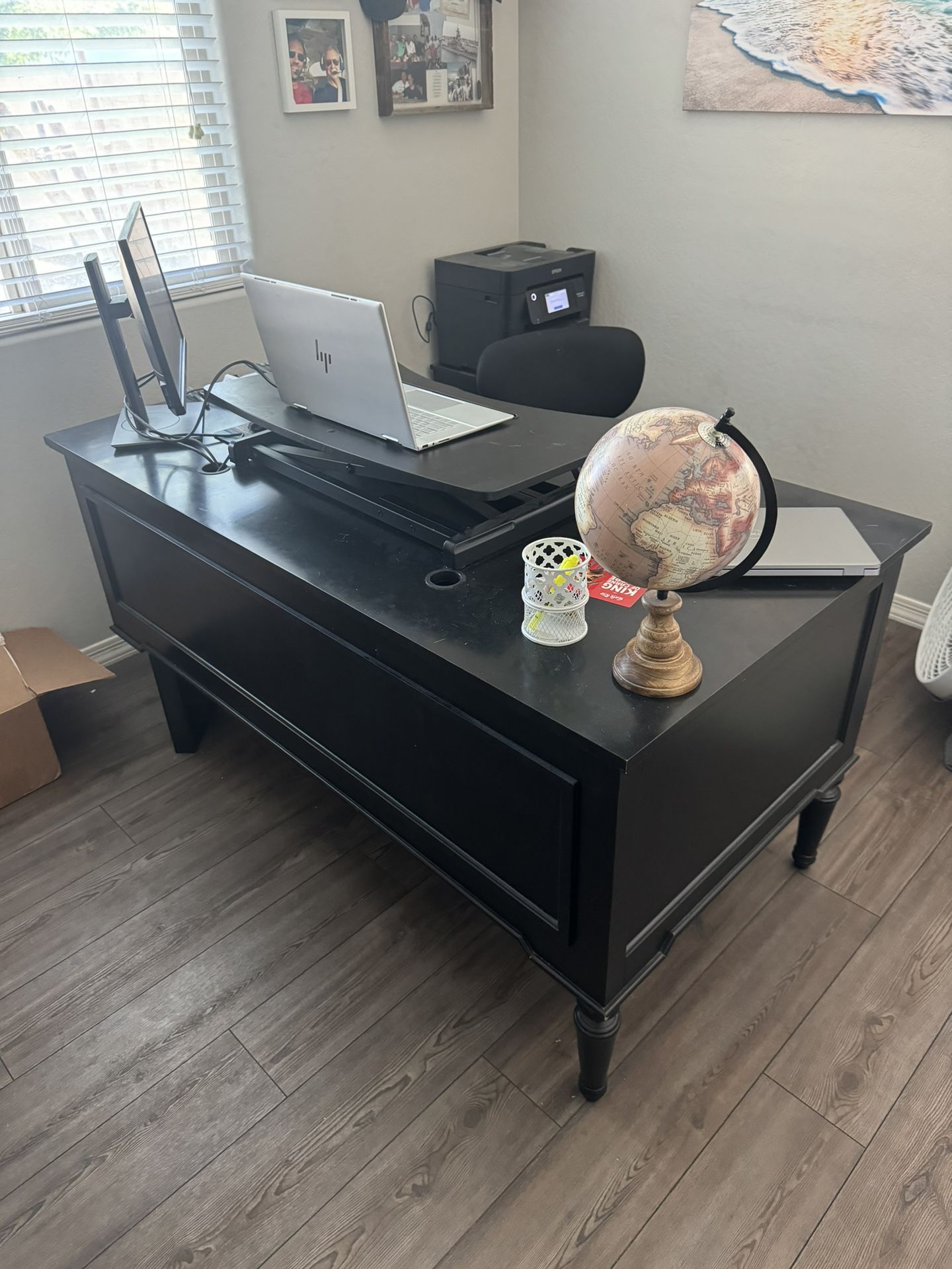 Office Desk