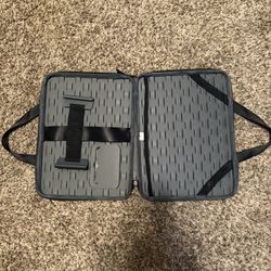 iPad Carrier