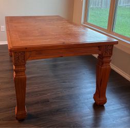 ALL WODD DINNING TABLE WITH 6 CHAIRS