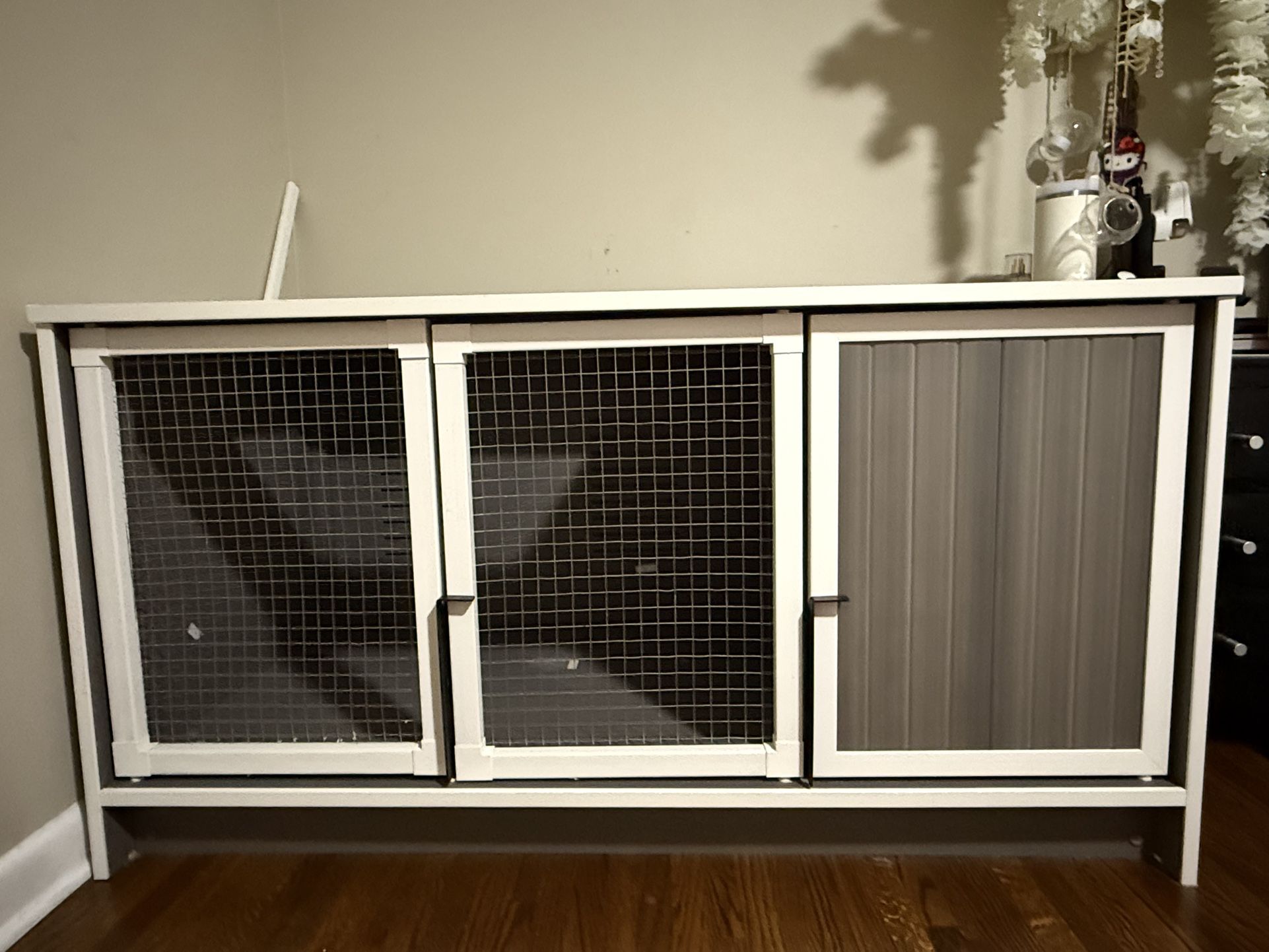 Small Pet Hutch