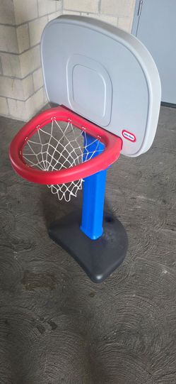 Basketball hoop little tikes