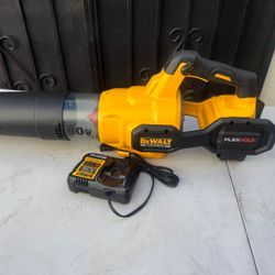 Dewalt hand leaf blower+ charger only new $110 firm