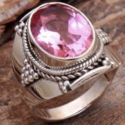 Vintage Boho Style Ring With Pink Accent.  Sz 5/6/7/8/9/10