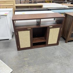 Lerliuo Rattan Wine Cab inet with 2 Doors,