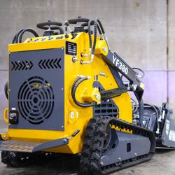 NEW | Skid-steer with 4in1 bucket | gas | limited time offer! 