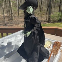Mattel Timeless Treasures THE WIZARD OF OZ The Wicked Witch