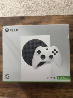 XBOX Series S - 1TB Console with controller