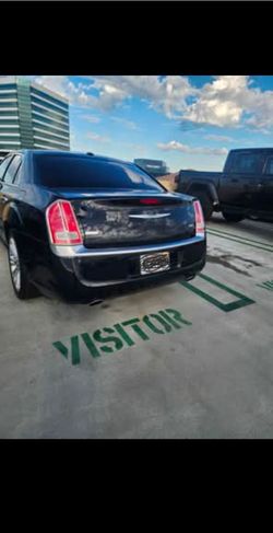 Chrysler 300 john varvatos