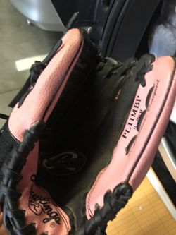 Girl softball glove