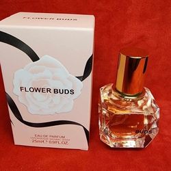 Stocking Stuffer Parfum Many brands of new perfume available for men or women, single bottles or gift sets, body sprays and lotion available bz 20