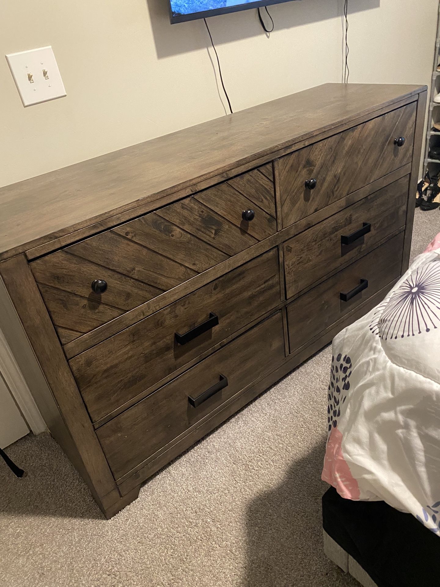 Dresser & Nightstand