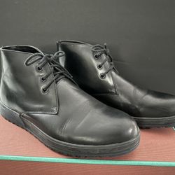 KENNETH COLE MEN 7.5