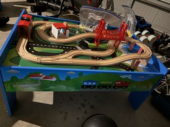 All Wooden Train Table