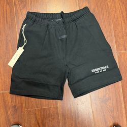 Essentials short L $45 black an white