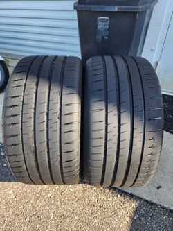 305/35/20 MICHELIN 4s 97% TREAD