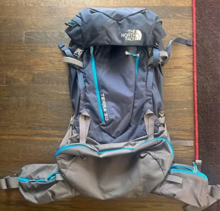 NORTHFACE HIKING/SURVIVAL BACKPACK