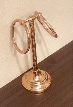 Allied Rose Brass Towel holder!