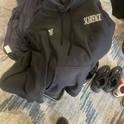 Brand New!!! It’s A 120$ Jacket At The Store Come Get It Off Me For 50$ 