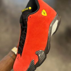 Jordan Retro Ferrari  14s 