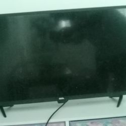30" Onn Roku Tv