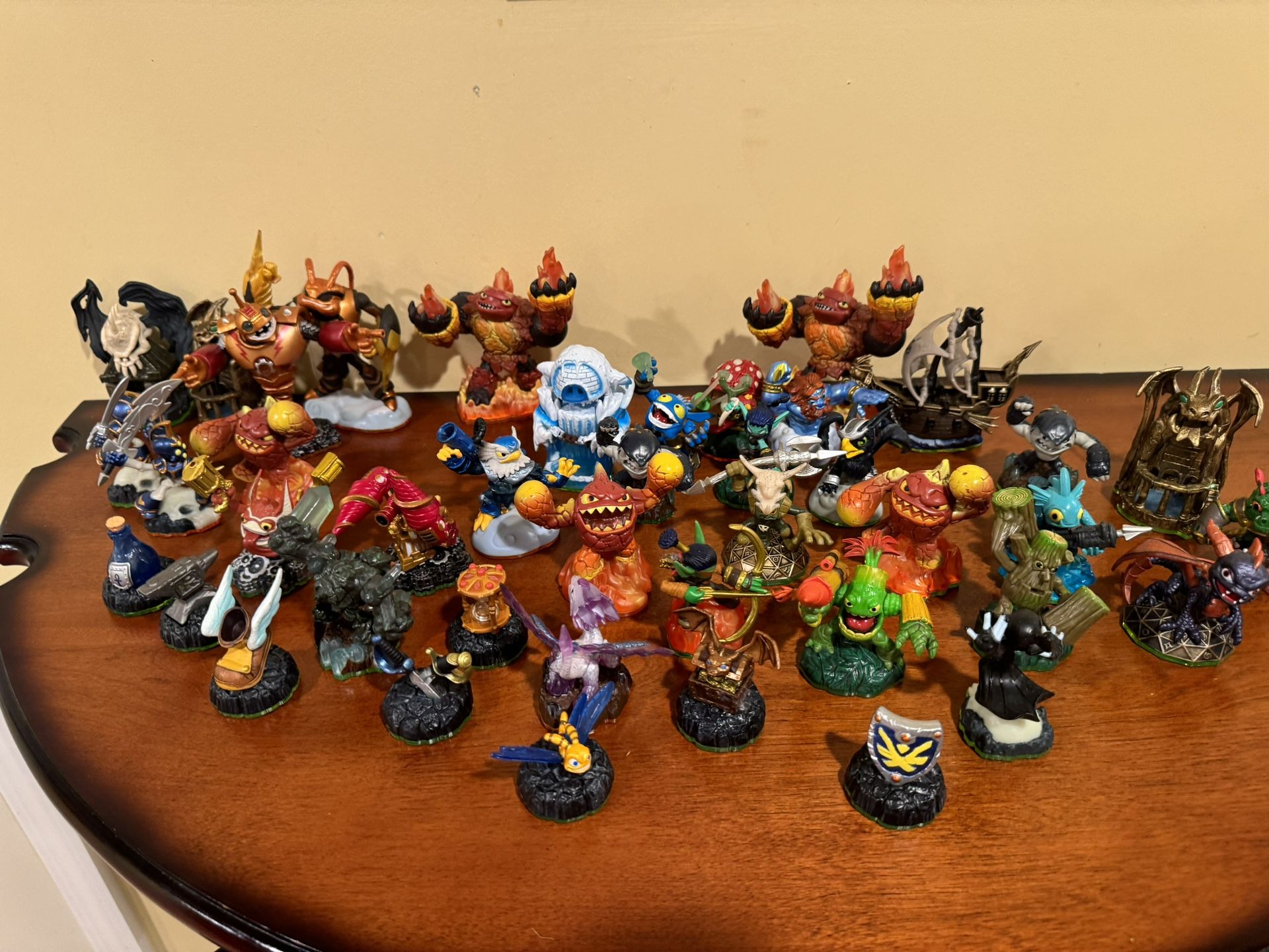 10 Random Skylander Toys (message For Specific Request) for Sale in ...