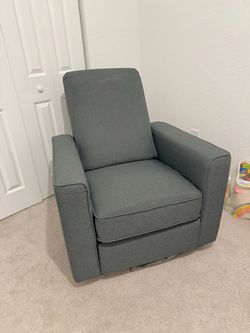 Nursery Glider Rocking Chair