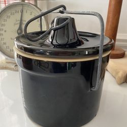 5” Primitive Farmhouse Crock