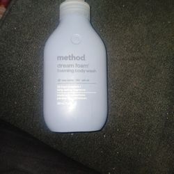 Method Dream Foam Body Wash 