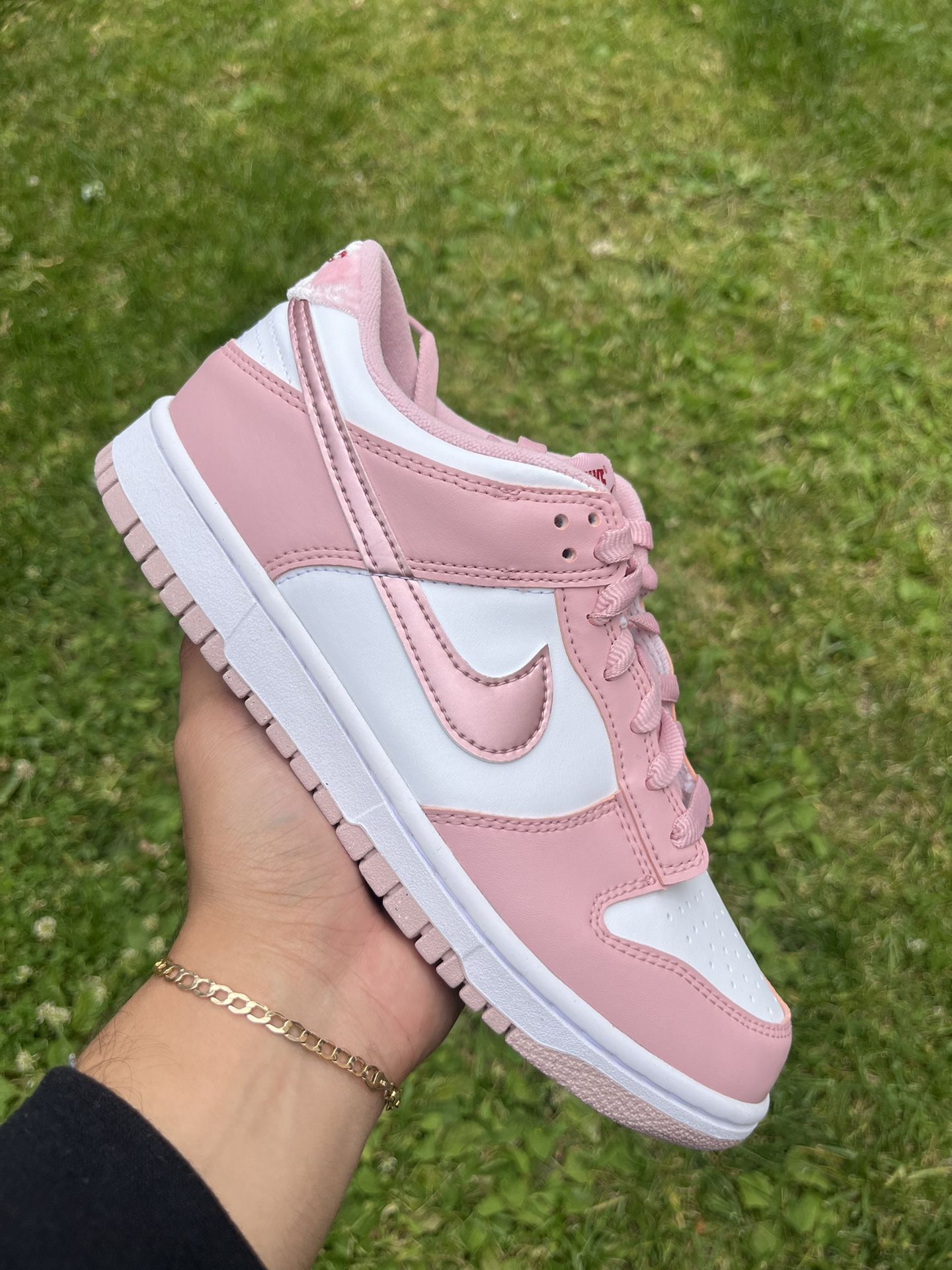 Nike Dunk Low Pink Velvet 