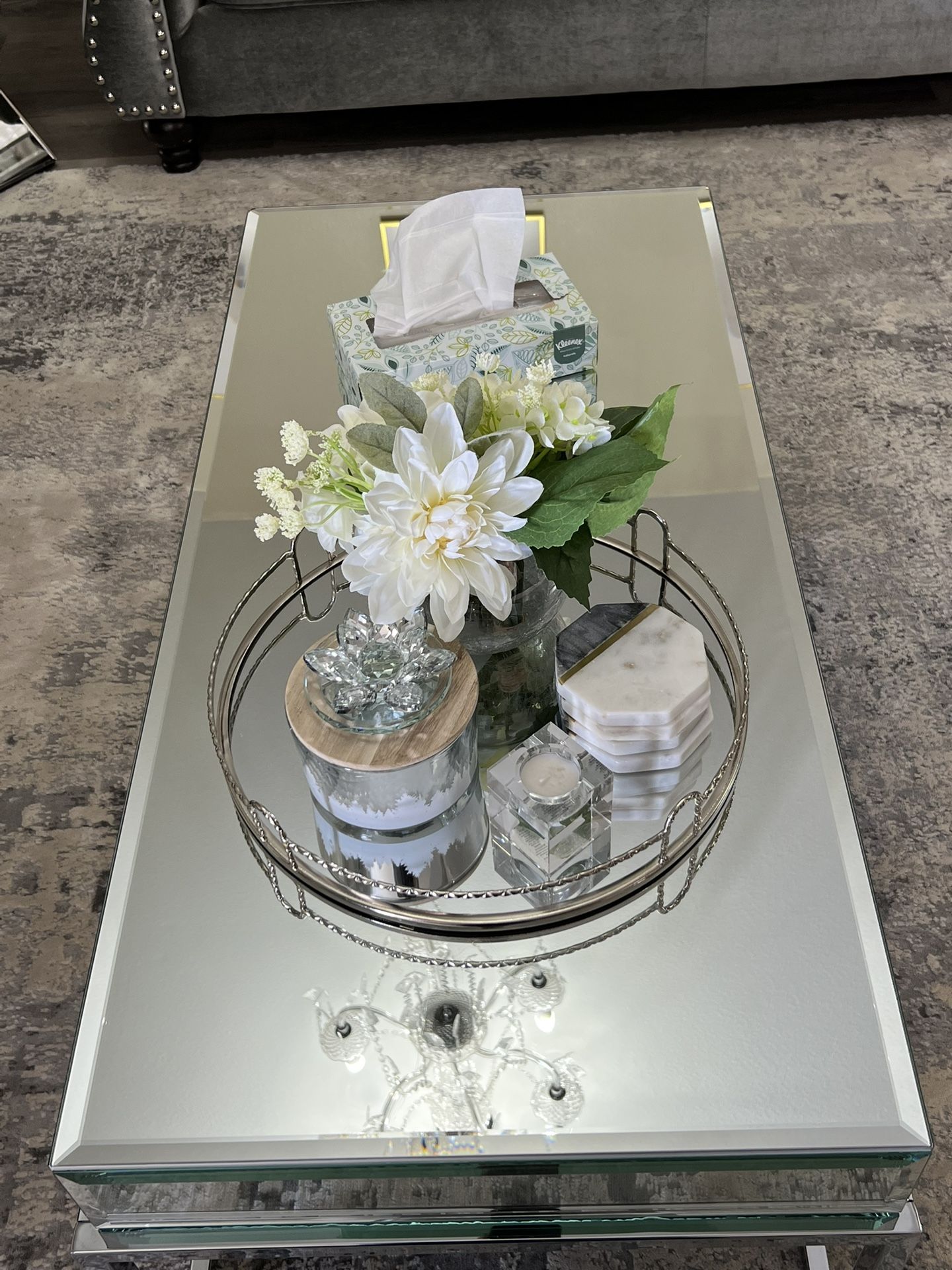 Mirror table excellent condition