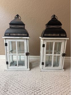 Weathered white wooden lantern set