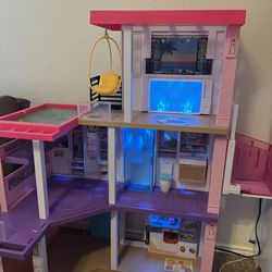 Barbie Dreamhouse