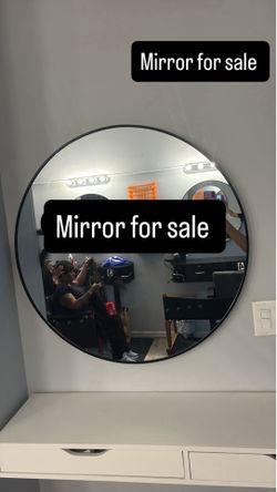 Circle Mirror
