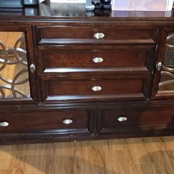 Nice Dresser with a Sidetable