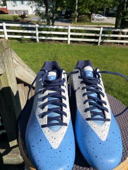 Mens size 13 UNC Jordan Football Cleats