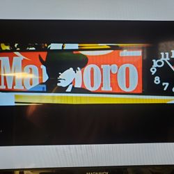 MARLBORO DOUBLE SIDED SIGN