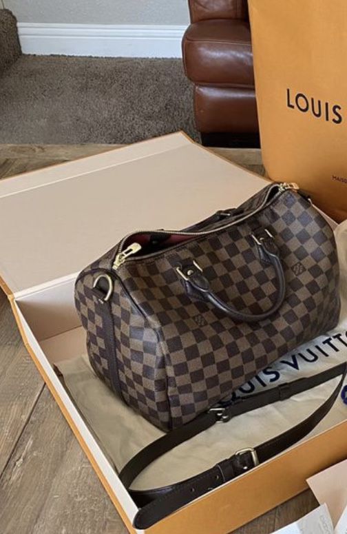 Genuine Louis Vuitton Bag for Sale in Costa Mesa, CA - OfferUp