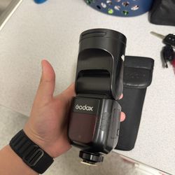 Godox V1 Canon 