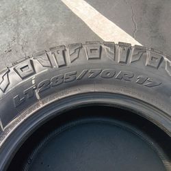 4 llantas Lt 285 70 R17 Nitto Ridge Grappler
