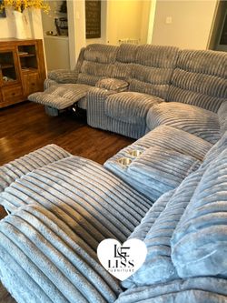 FREE White Glove Delivery – S3672 Calantha Gray Sectional | Brand New