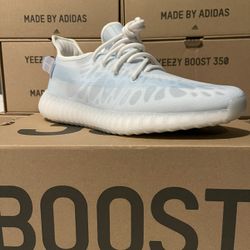 adidas Yeezy Boost 350 V2
